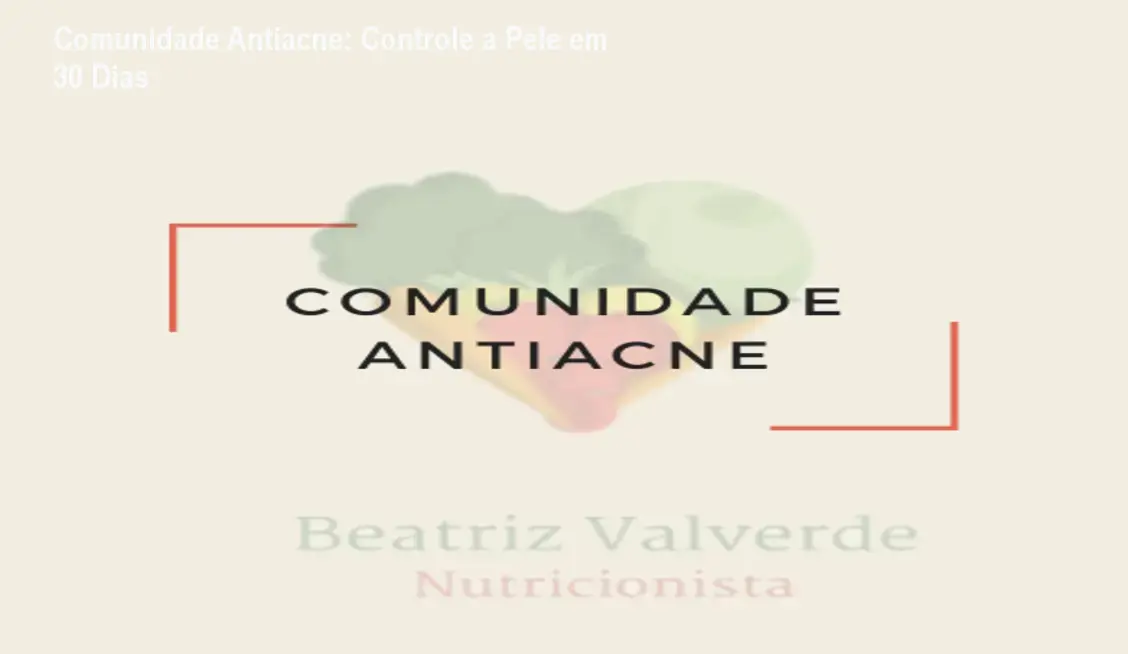 Aluna estudando o curso Comunidade Antiacne e aplicando alimentação funcional para reduzir espinhas